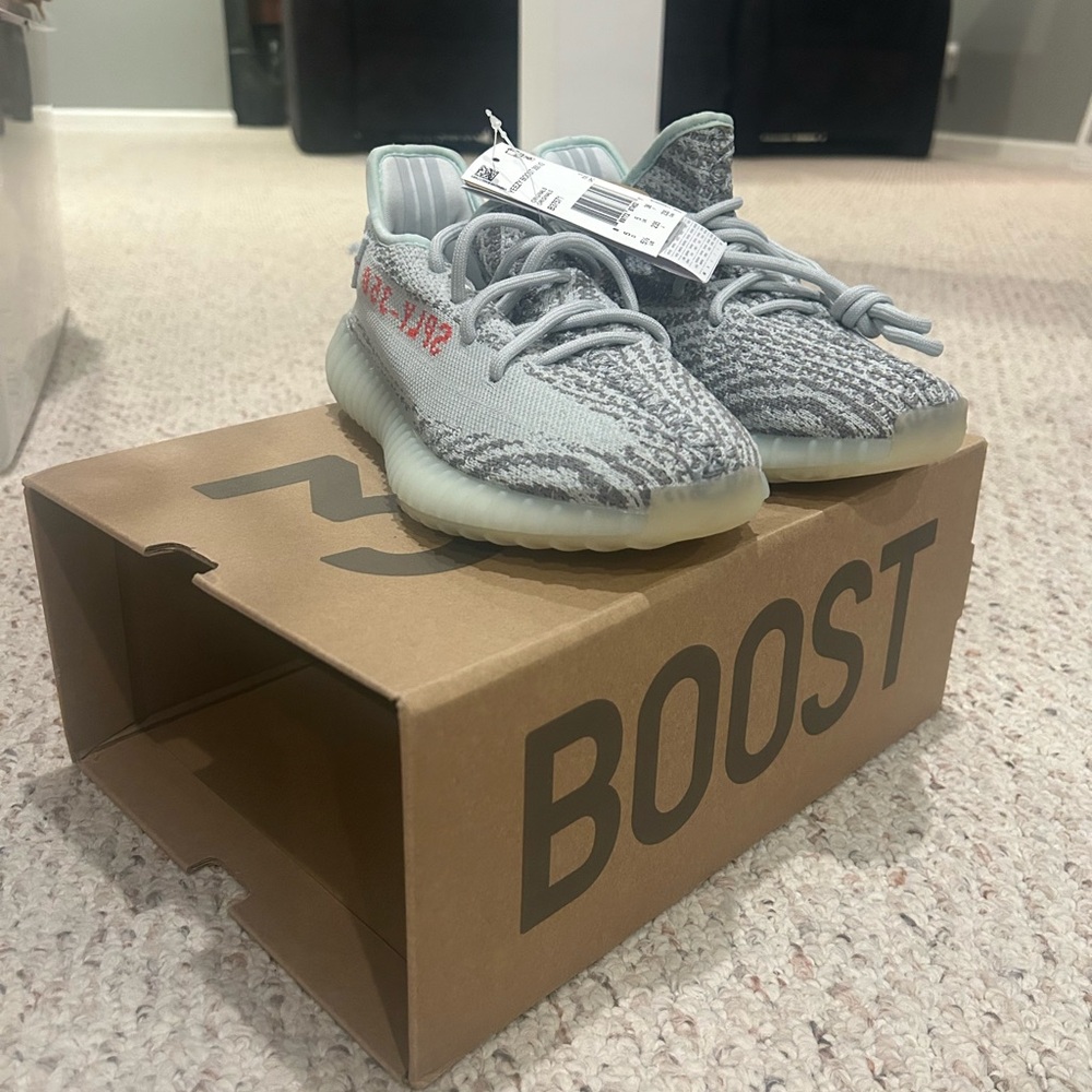 Yeezy Kids Sneaker 5.5